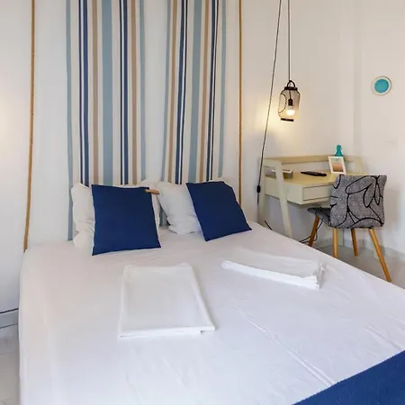 Apartamento Nikiti Seafront Blue Exterior foto